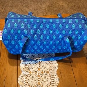 VeraBradley marine Turtle large duffle bag EUC